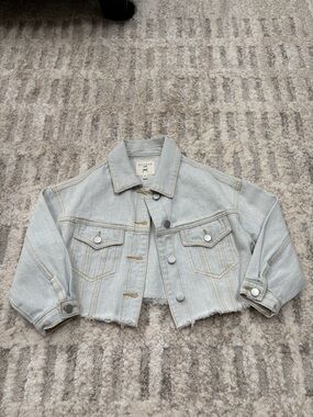 Girls size 6/7 Hayden Light Blue Cropped Kids Denim Jacket